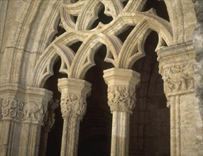 CLAUSTRO-DETALLE CAPITELES CON MOTIVOS FLORALES
CIUDAD RODRIGO, CATEDRAL
SALAMANCA