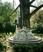 COULLAUT VALERA LORENZO 1876/1932
MONUMENTO A BECQUER
SEVILLA, PARQUE MARIA