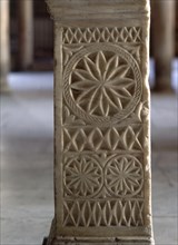 PEDESTAL VISIGODO-LATERAL-DET DECORACION-RELIEVE
CORDOBA, MEZQUITA
CORDOBA