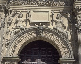 VANDELVIRA ANDRES 1509/75
DETALLE ARCO DE LA PUERTA
UBEDA, CAPILLA DEL SALVADOR
JAEN

This