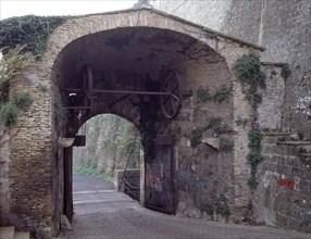 PORTAL DE FRANCIA-DESDE EL INTERIOR-MURALLA
PAMPLONA, EXTERIOR
NAVARRA

This image is not