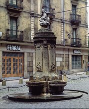 PLAZA DEL CONSEJO-FUENTE
PAMPLONA, EXTERIOR
NAVARRA

This image is not downloadable. Contact us