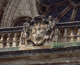 CATEDRAL-DETALLE DE ESCUDO EN LA FACHADA
BURGO DE OSMA, CATEDRAL
SORIA

This image is not