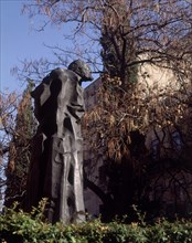 SERRANO PABLO 1910/85
ESCULTURA DE MIGUEL DE UNAMUNO -
SALAMANCA, EXTERIOR
SALAMANCA

This