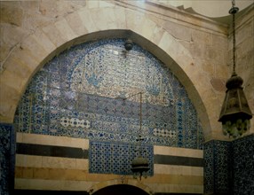 Mosaïques du Sépulcre du Sultan Bibars sur le côté d'un temple