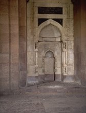 INTERIOR MAUSOLEO GHIYAS-UD-DIN TUGHLUQ-NICHO
DELHI, FORTALEZ TUGHLAQABAD
INDIA