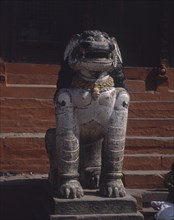 CASA-TEMPLO DE SIVA Y PARVATI-DET LEON PROTECTOR-POLICROMADO
KATMANDU, TEMPLOS
NEPAL