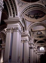 RODRIGUEZ VENTURA 1717/1785
INTERIOR-NAVE CON CUPULAS APOYADAS SOBRE PILARES
ZARAGOZA, BASILICA