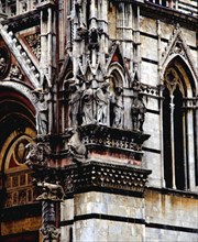 PISANO GIOVANNI
EXTERIOR-FACHADA-DET DECORACION ESCULTORICA ROMANICO GOTICA S XIII
SIENA,