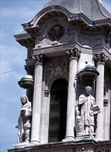 EXTERIOR-DET TORRE SOBRE LA FACHADA PRINCIPAL CON ESCULTURA
BUENOS AIRES,