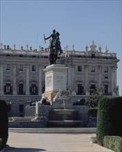 Tacca, Equestrian monument to Philip IV