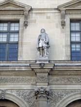 EXTERIOR-DET ESCULTURA DE MIGNARD
PARIS, MUSEO LOUVRE-EXTERIOR
FRANCIA