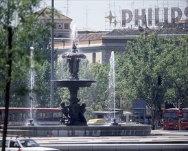 FUENTE DE LA ALCACHOFA (COPIA) - LA ORIGINAL DE VENTURA RODRIGUEZ ESTA EN EL RETIRO
MADRID,