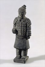 FIGURILLA DE UN SOLDADO DEL EJERCITO DE LA DINASTIA QUING
XIAN, MAUSOLEO QIN SHI