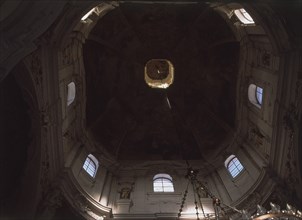 DIENTZENHOFER KILIAN
INTERIOR - CUPULA DE LA IGLESIA BARROCA CONSTRUIDA EN EL SIGLO XVIII
PRAGA,