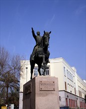 Equestrian statue erected in honor of Simon Bolivar