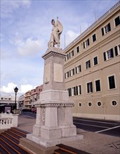 MONUMENTO CONMEMORATIVO A LA GRAN GUERRA LEVANTADO POR EL PUEBLO DE GIBRALTAR
GIBRALTAR, BRITISH