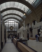 AULENTI GAE
INTERIOR-VISTA DE LA GALERIA CENTRAL DE ESCULTURA DEL S XIX
PARIS, MUSEO DE