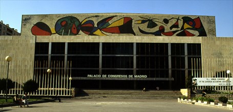 MURAL CERAMICO REALIZADO EN 1980
MADRID, PALACIO DE CONGRESOS
MADRID