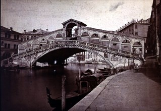 DIORAMA SIN ILUMINAR - PUENTE RIALTO SOBRE EL GRAN CANAL - S XIX
MADRID, MUSEO