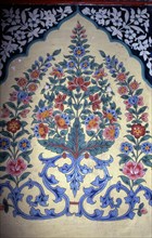 Floral motif inside mausoleum of Shah Yusef Gardez in Multan, Pakistan