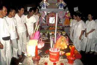 Family mourners at a Chinese funeral