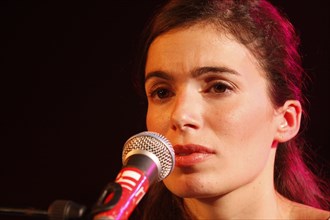 Yael Naim