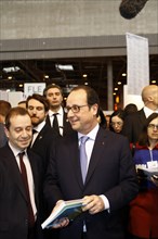 François Hollande au Salon du livre de Paris 2015