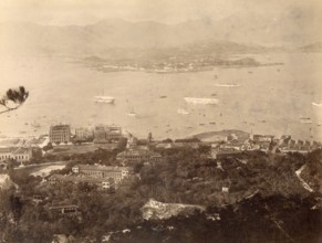 Hong Kong and Kowloon bay (China)