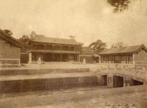 Summer palace, Wan Shon Shan entrance (China)