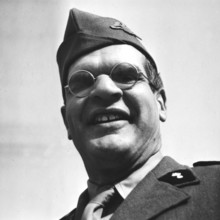 Un officier américain lors de la libération de Paris (août 1944)