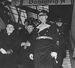Von Doernberg, chef du protocole du Reich (1938)
