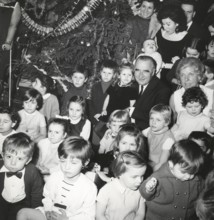 Noël des enfants à l'Hôtel Matignon, 1967