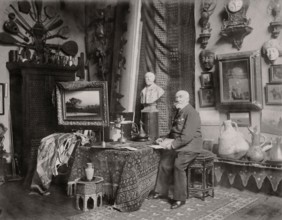 Charles-Théodore Frère dans son atelier