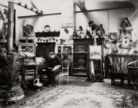 Paul Léon Jazet dans son atelier