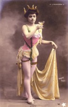 L'artiste Lydie dans "LES FAUNES "spectacle à l'Européen