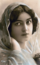 NADIA, artiste 1900