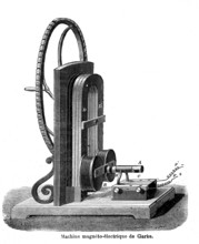 Magneto-electric machine by Edward Marmaduke Clarke ( 1791-1859 )
Irish maker of scientific