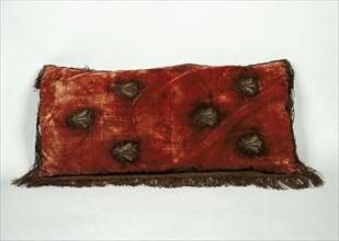 Ceremonial foot cushion, decorated with honey bee pattern