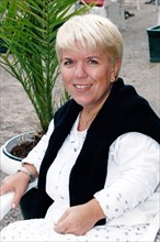 Mimi Mathy, 2001
