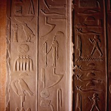 Sakkara, mastaba of Ptahhotep, hieroglyphic text showing the goddess Mat