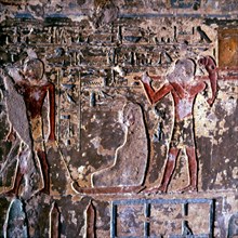 El Kab, Tombe de Pahéri , transport d’une forme sur un traîneau