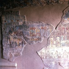 El Kab, Tombe de Pahéri , le couple assis devant une table d’offrande