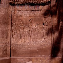 Esna, Bas-relief de la façade du temple