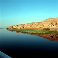 Gebel El-Silsileh, The west bank and the speos