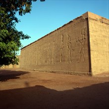 Temple of Edfu, Rear façade seen from the side