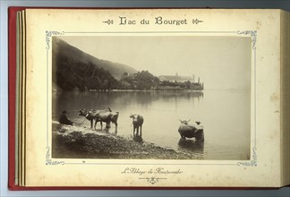 L'abbaye de Hautecombe surplombant le lac du Bourget