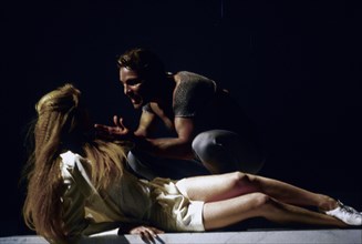 Tchéky Karyo et Myriem Roussel dans Othello, 1986