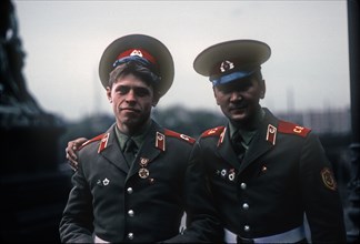 Soldats soviétiques, 1982