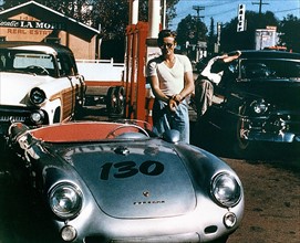 James Dean et sa Porsche Spyder